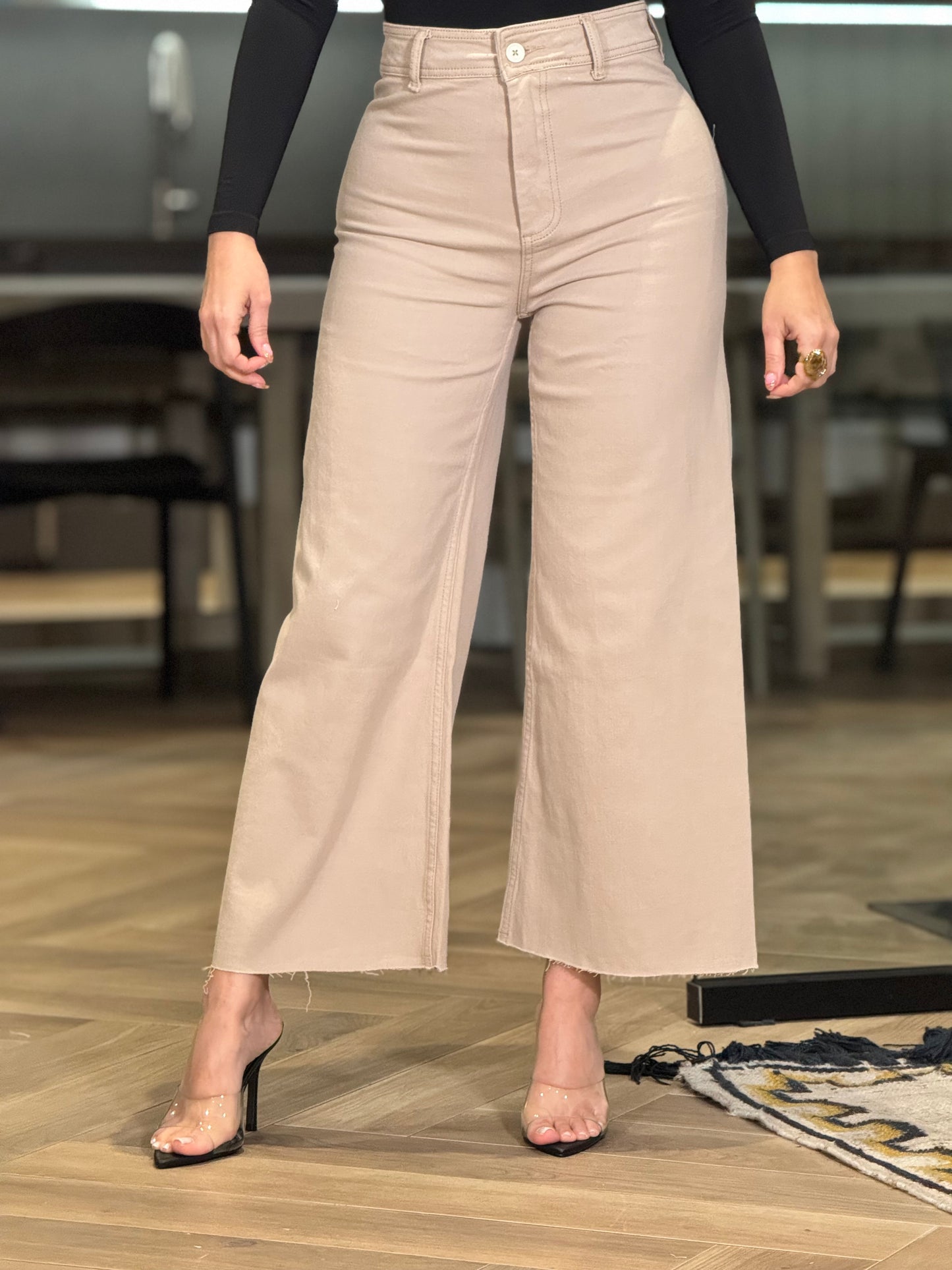 Maddie Beige High Waisted Jeans