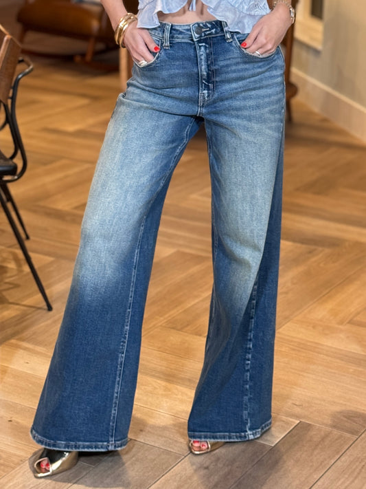 Cielito Mid Denim Straight Jeans