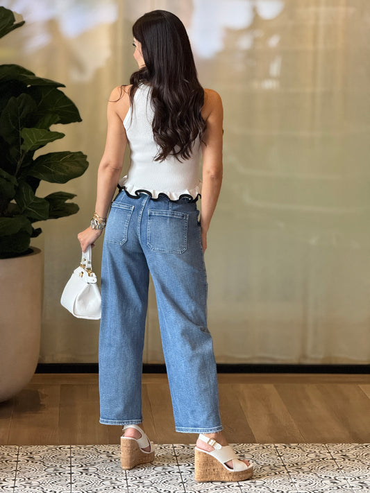 Balbina White Knitted Ruffles Top