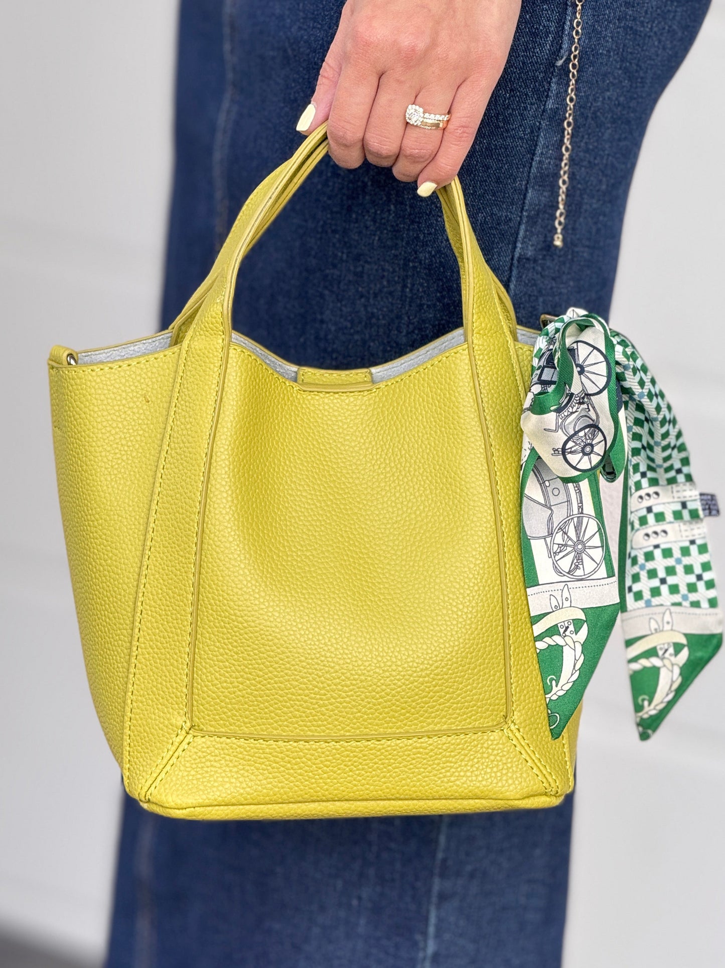 Meadow Green W/Scarf Bag
