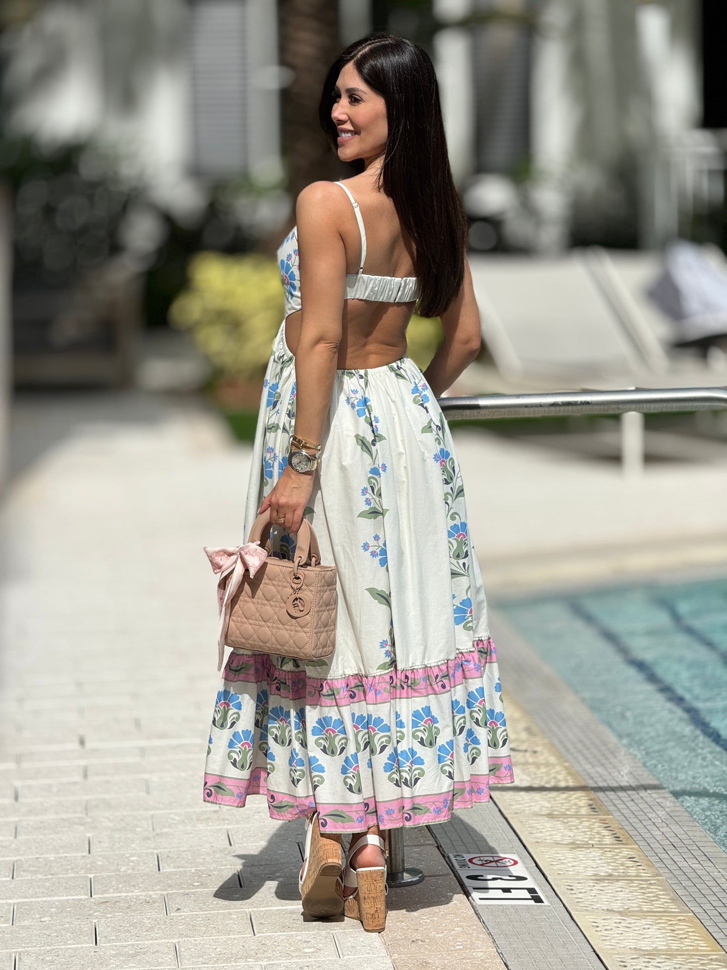 Amable White Floral Print Dress