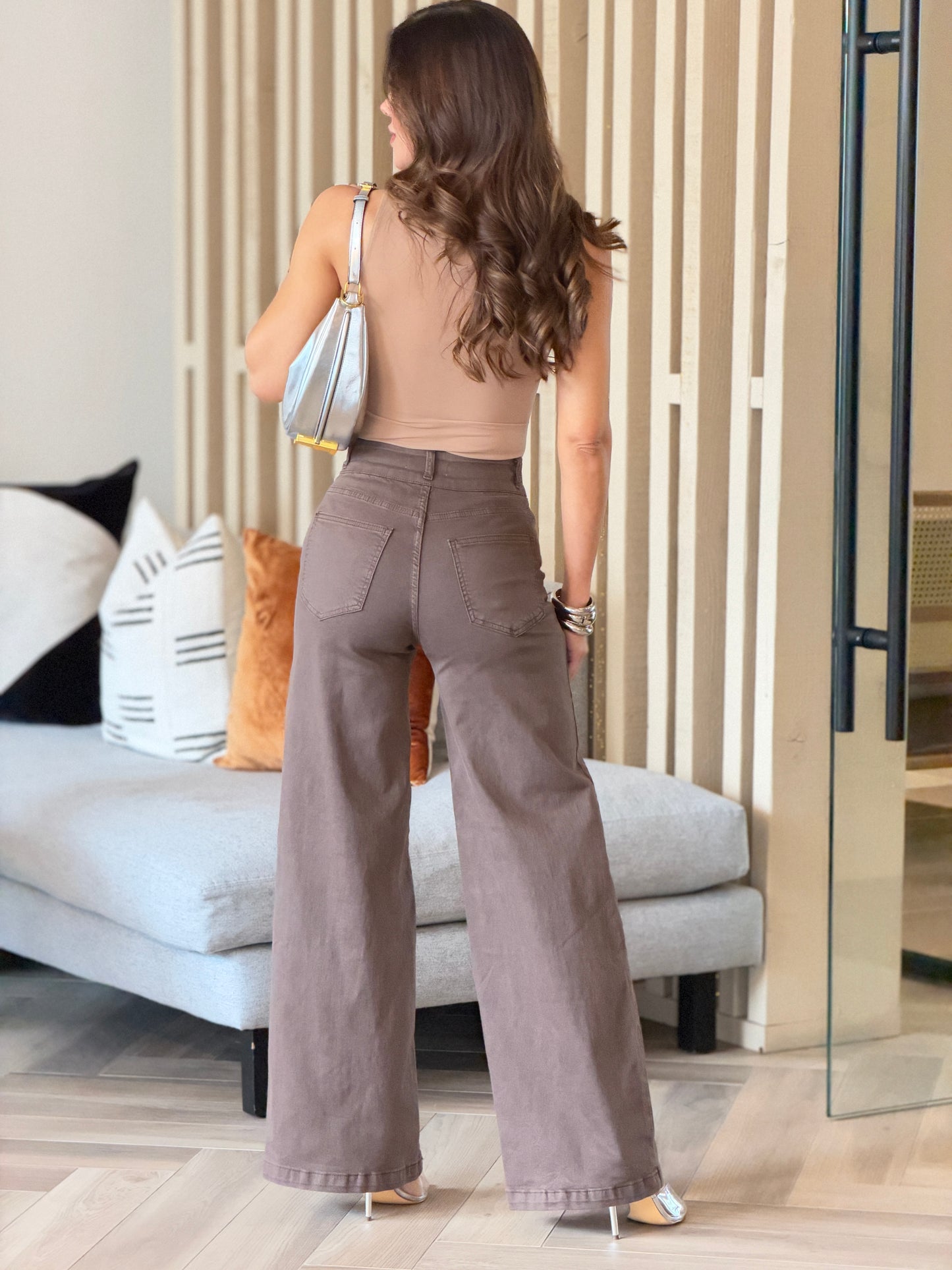 3329 LC Beige Rhine Bodysuit