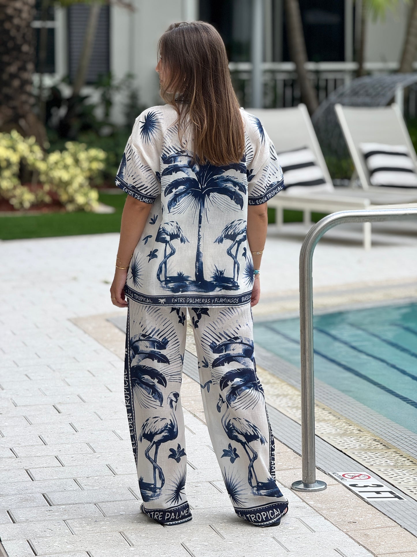 Flamingo Navy Linen Set