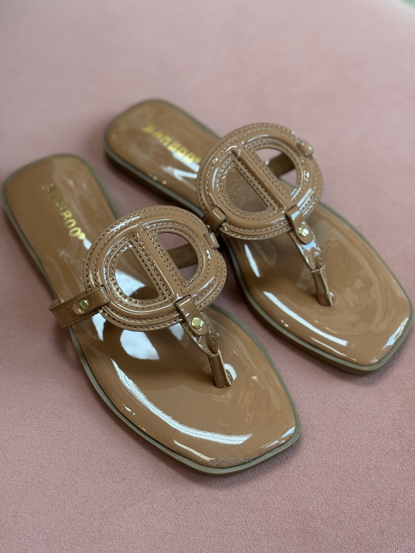 Concept Caramel Patent Flats