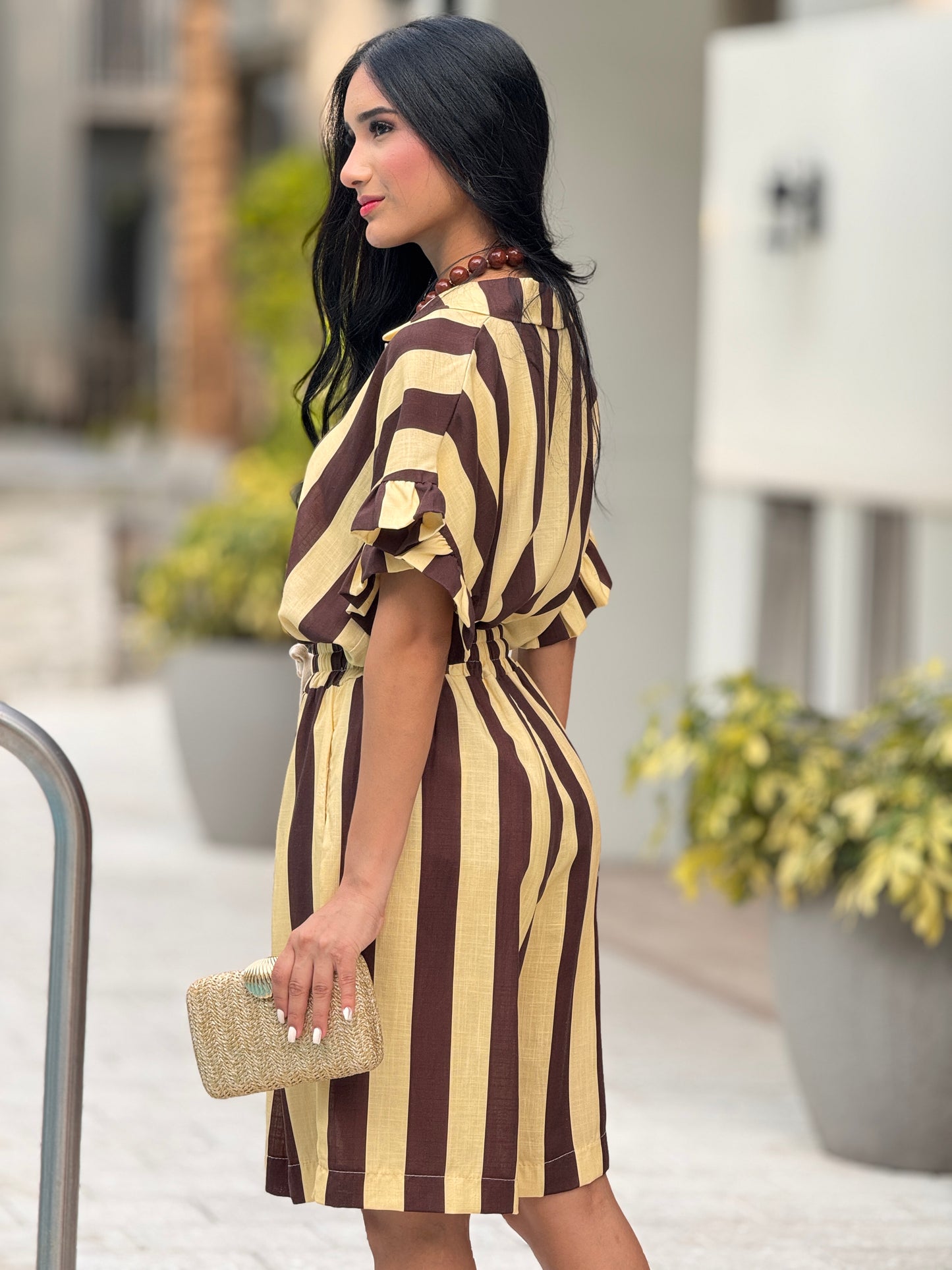 Italy Brown/Yellow Ruffle Linen Lines Set