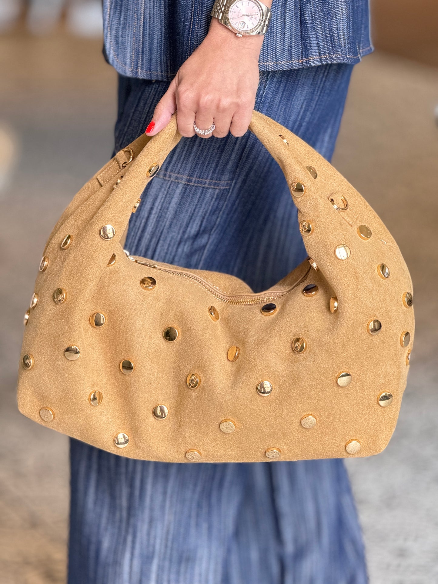 Sack Beige Remaches Gold Bag