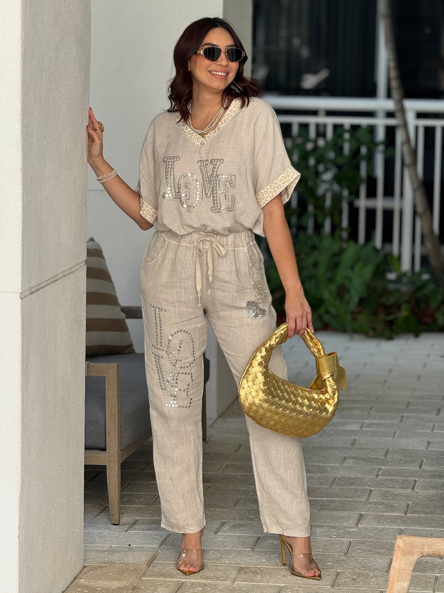 Love Beige Linen Italian Set