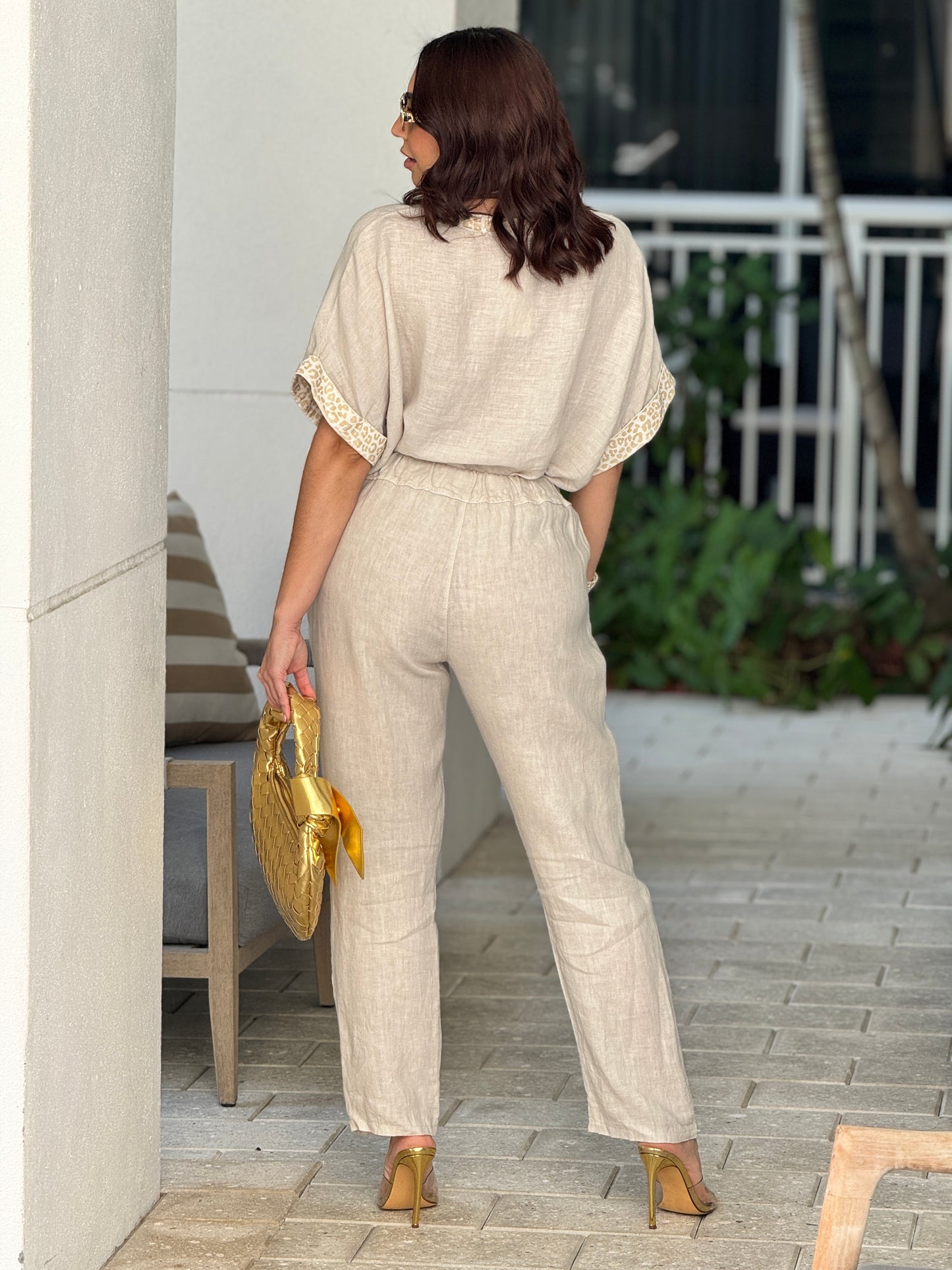 Love Beige Linen Italian Set