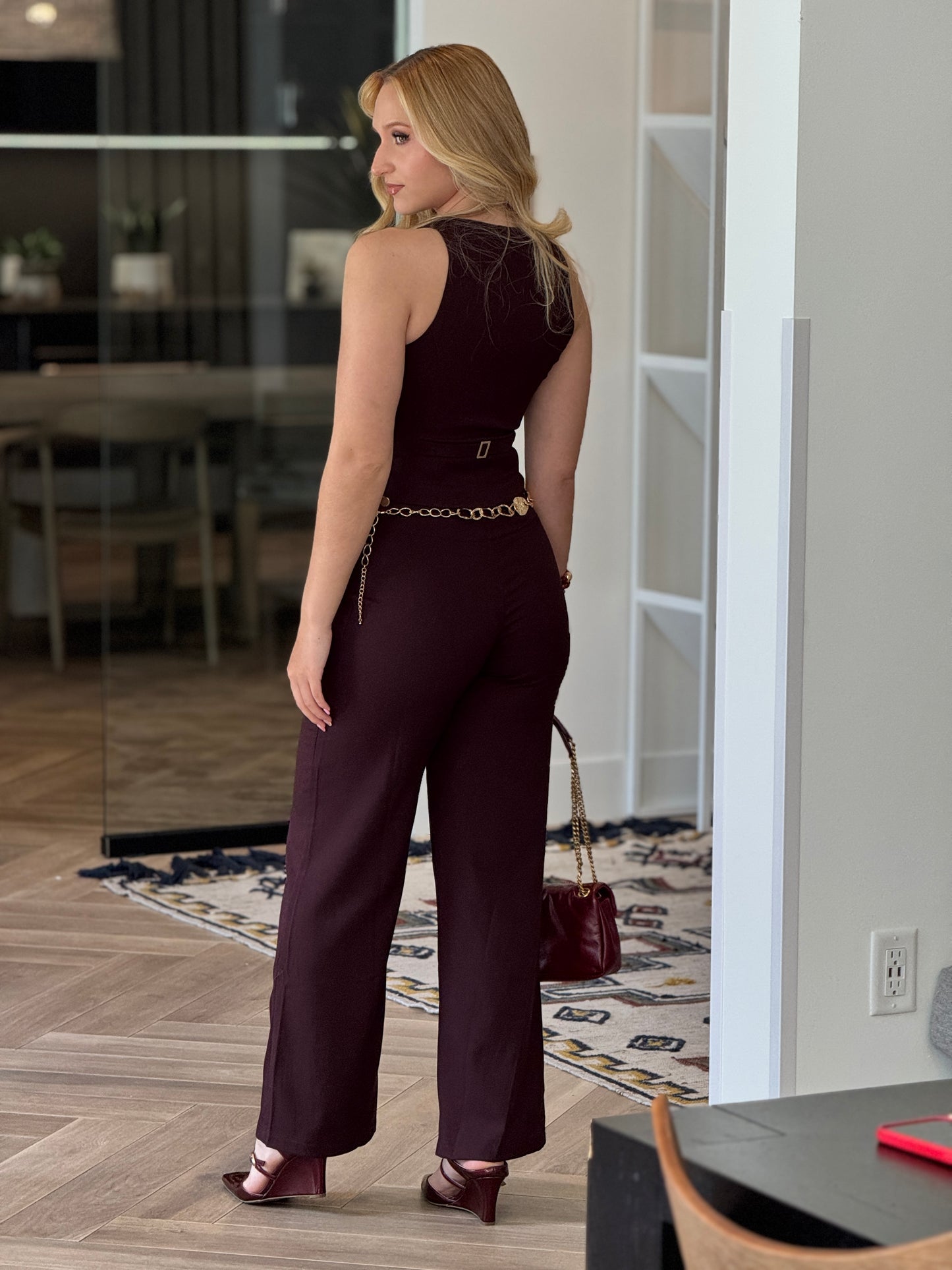 Editte Burgundy Vest Set