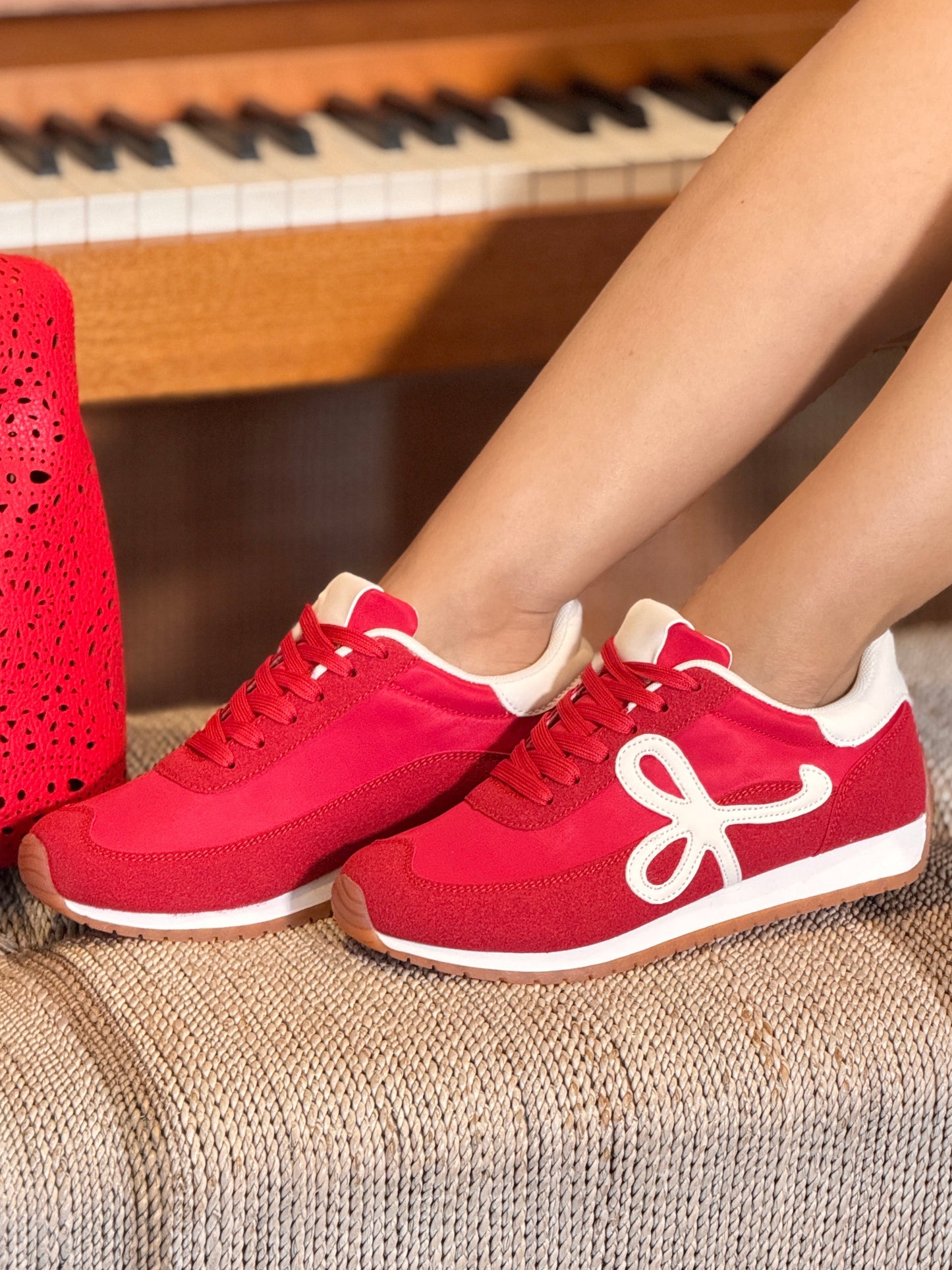 Lore Red/White Sneakers