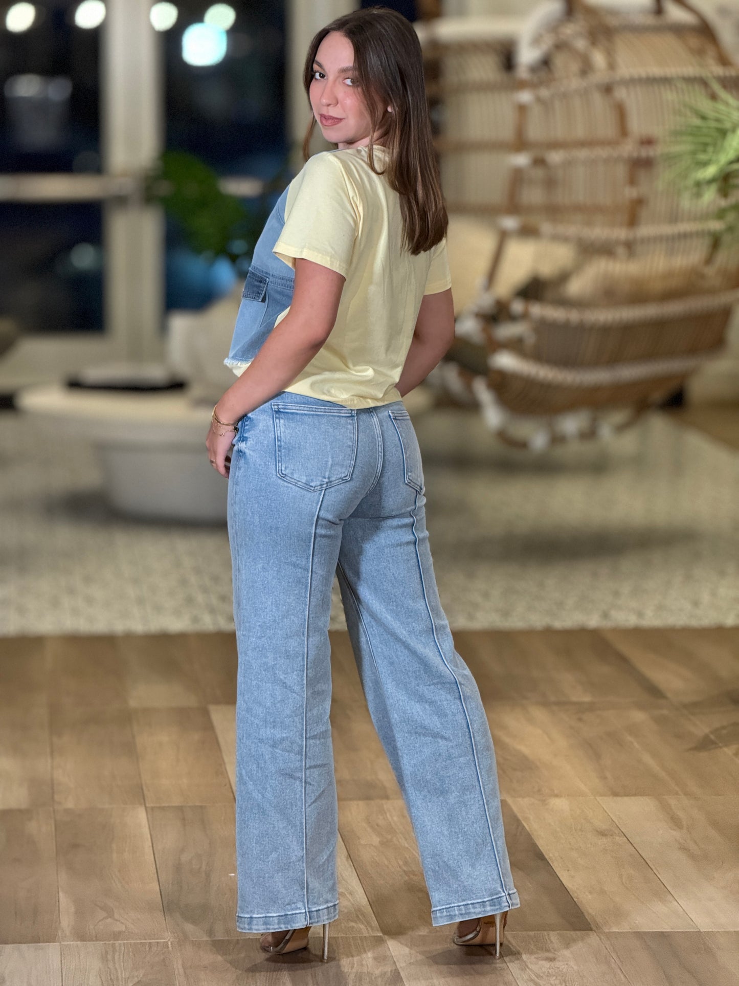 Risen Light Wash Jeans