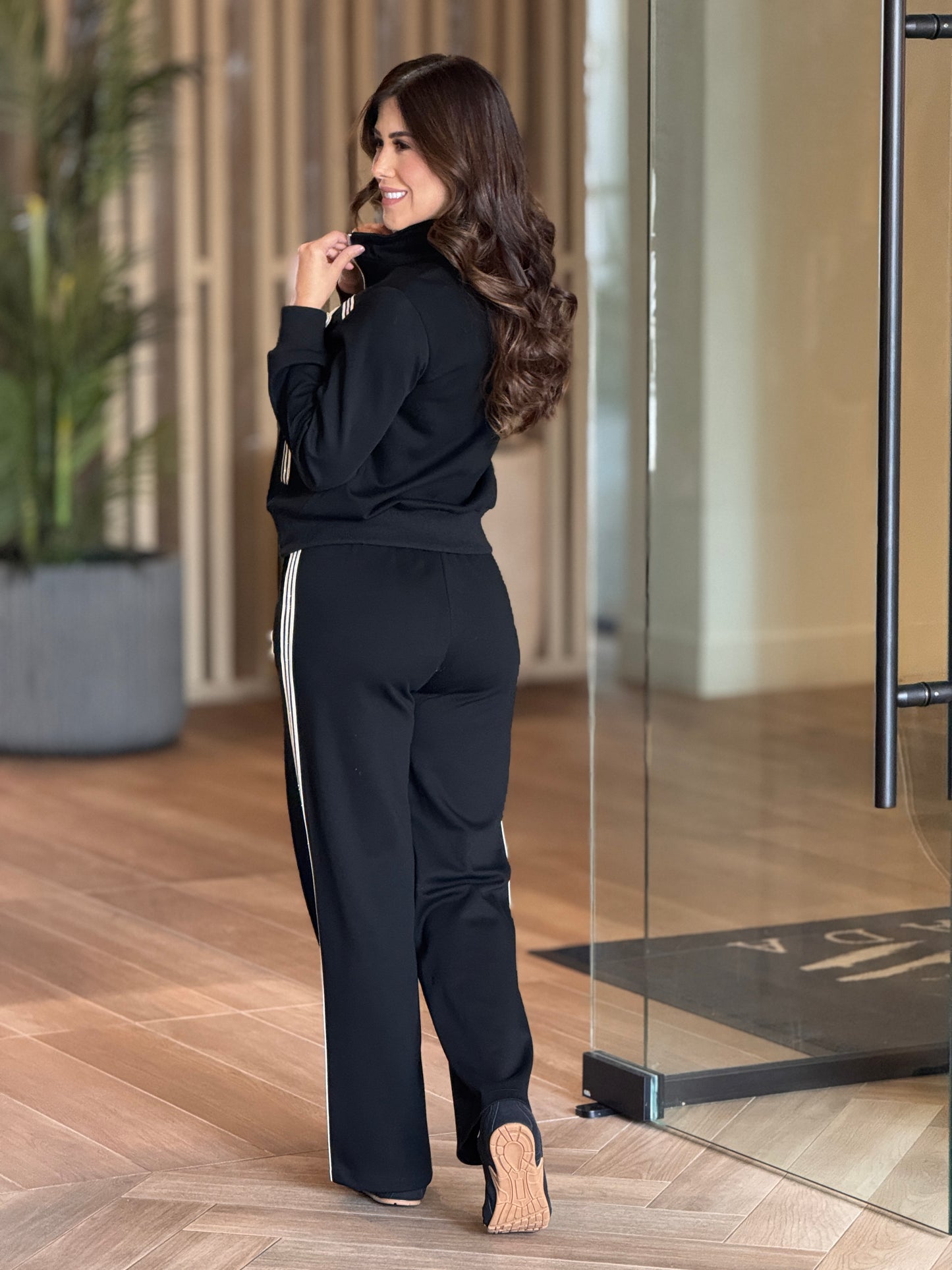 Celi Black Sparkly Sport