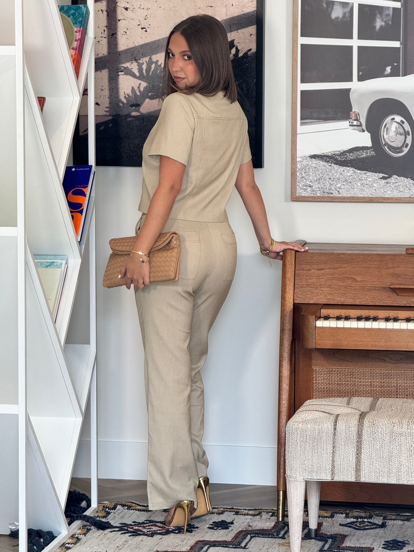 Voguish Beige Gold Buttons Set