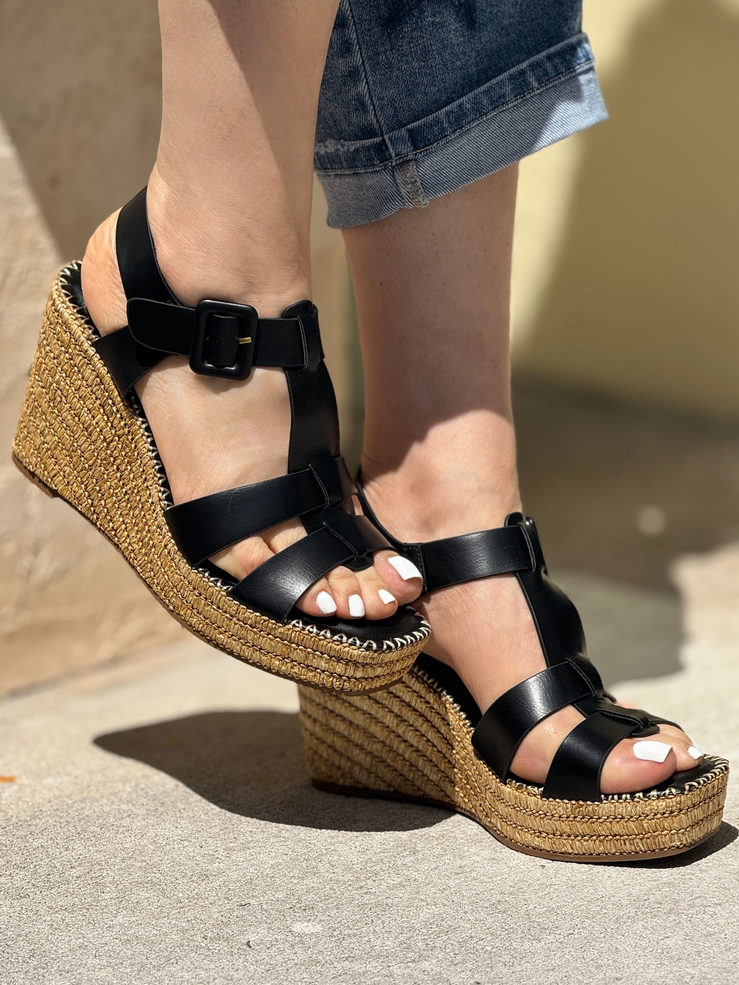 Attire Black Platform Shoes