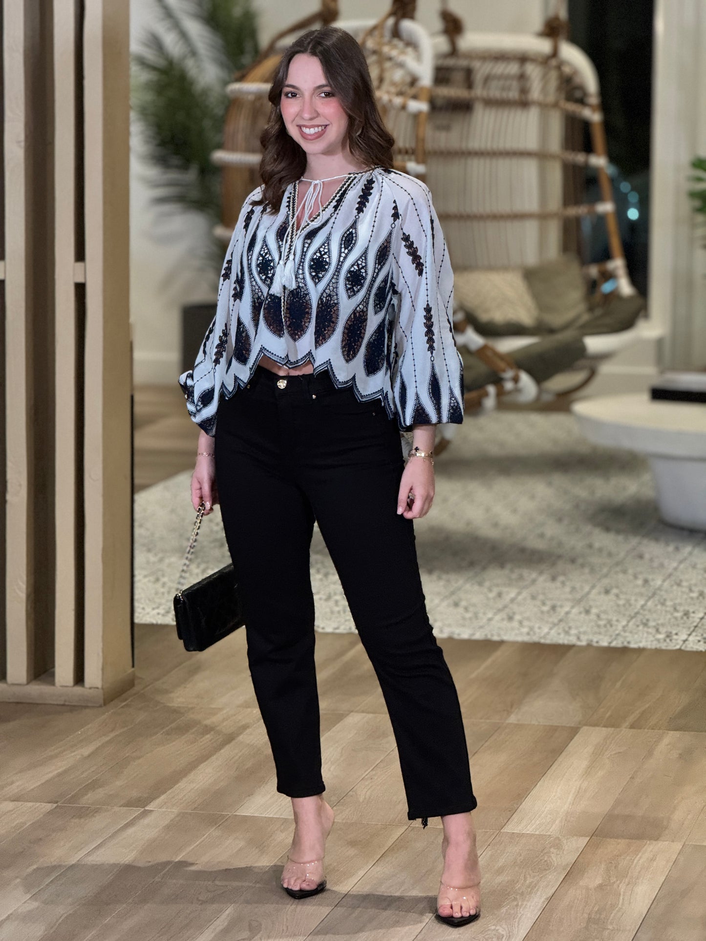 Armenia White/Navy Torchon Shirt