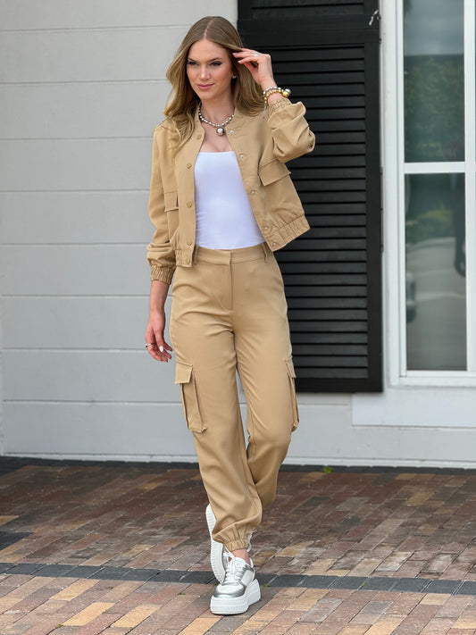 Ovianca Beige Bomber/Cargo Set