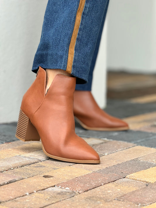 The Season Camel Boots