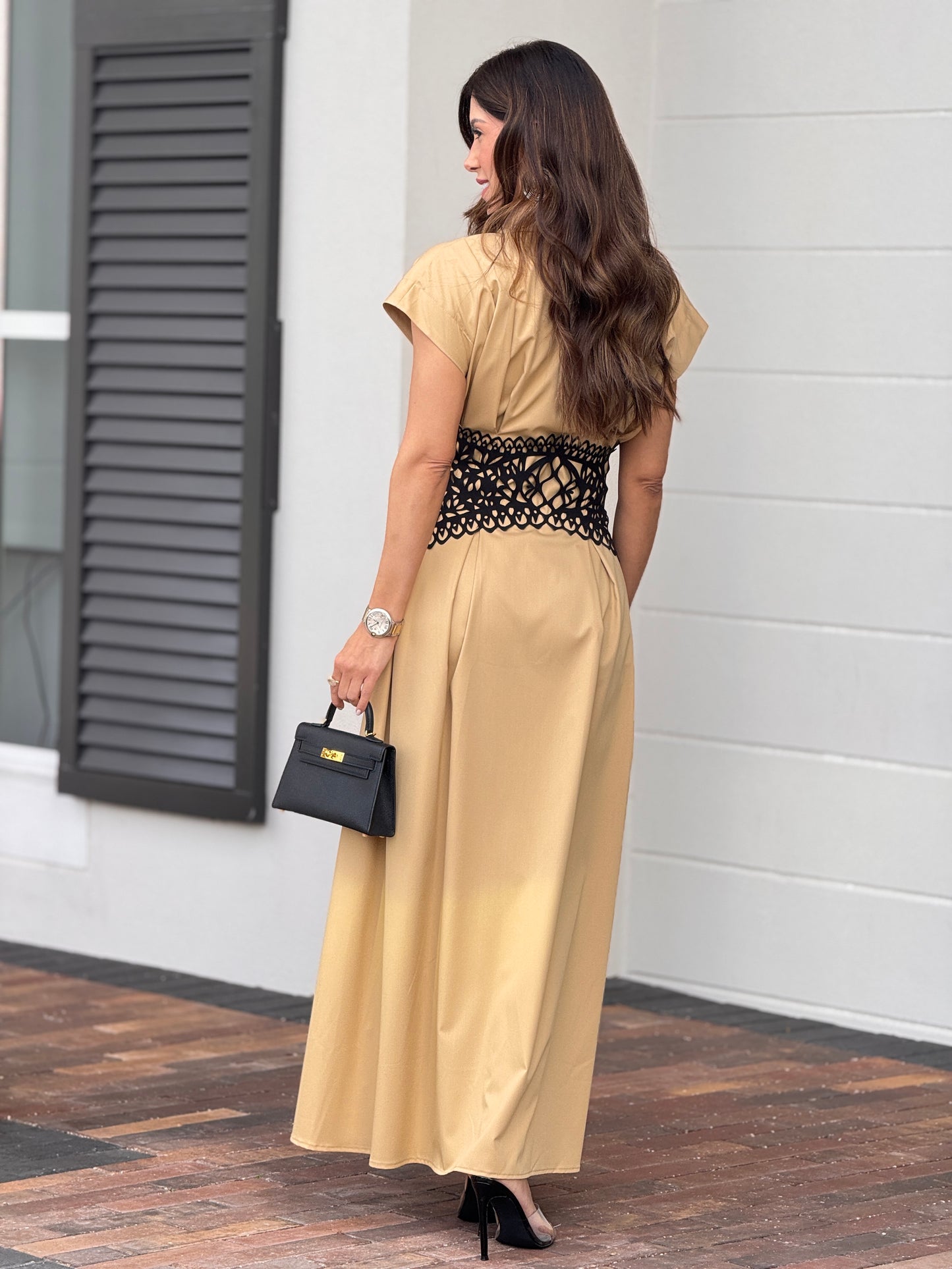 Chic Beige/Black Lace Dress