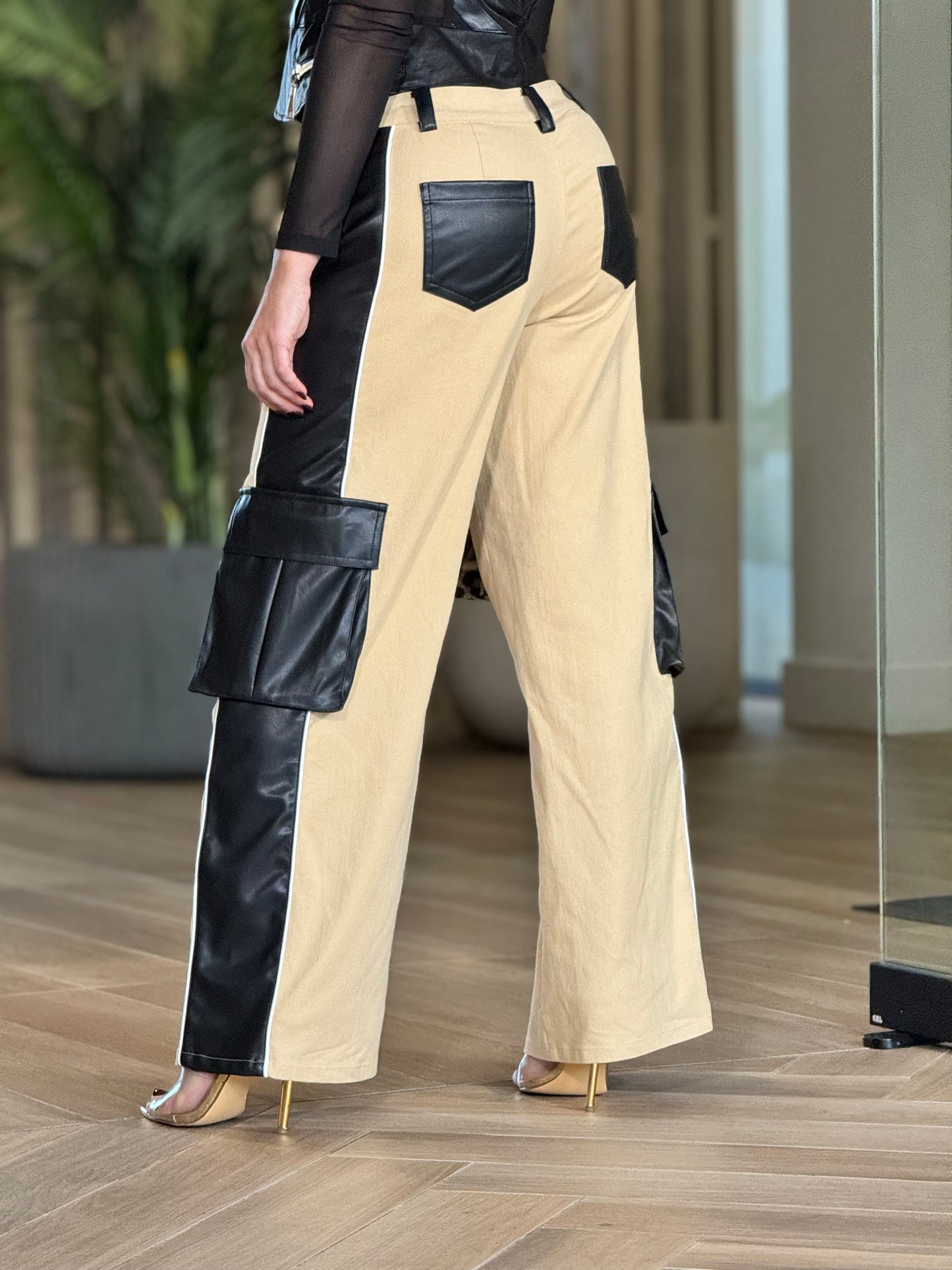 Astrid Beige/Black Leather Pants