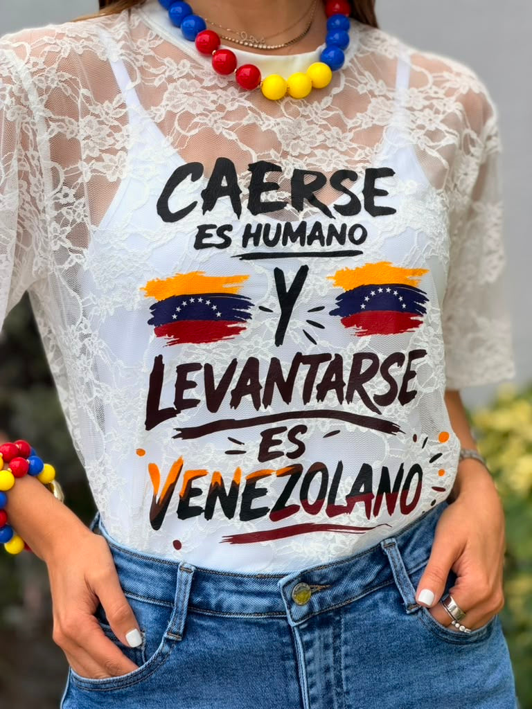 Levántate Venezuela Lace T-Shirt