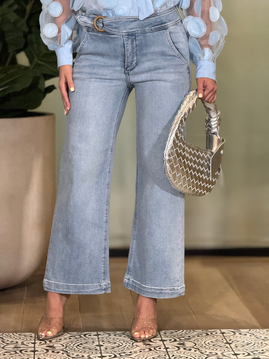 Risen Light Wash Belt Jeans