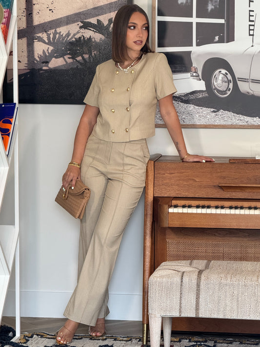 Voguish Beige Gold Buttons Set