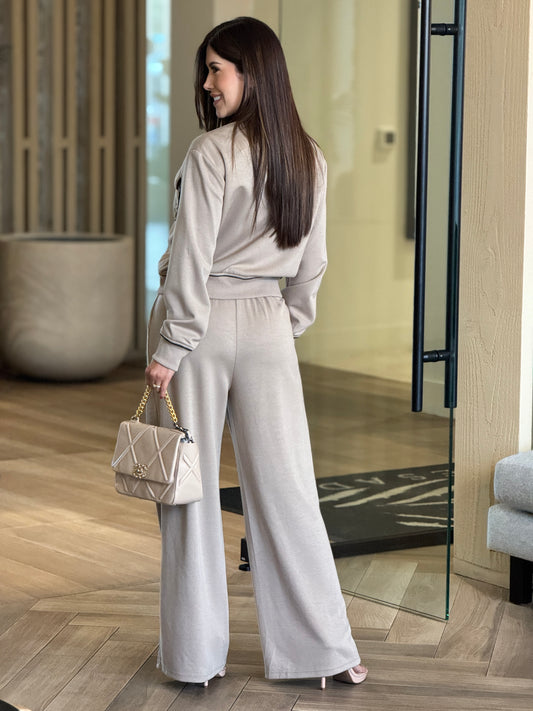 Vogue Beige/Black Bomber Set