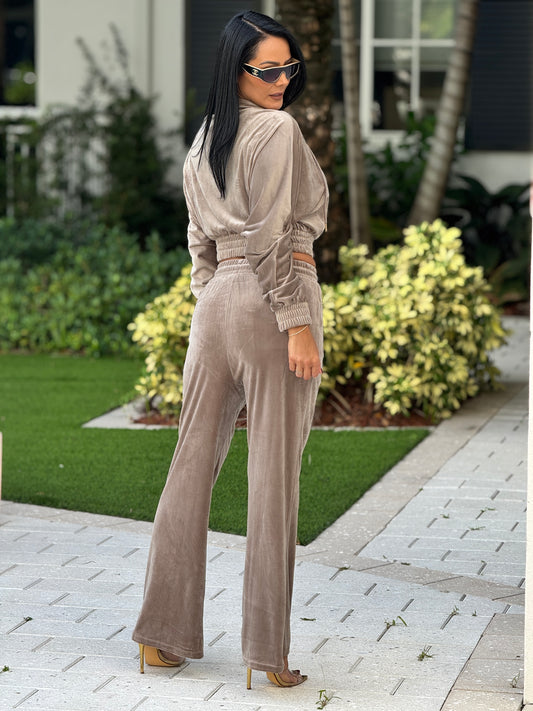 Poem Beige Velvet Sport Set