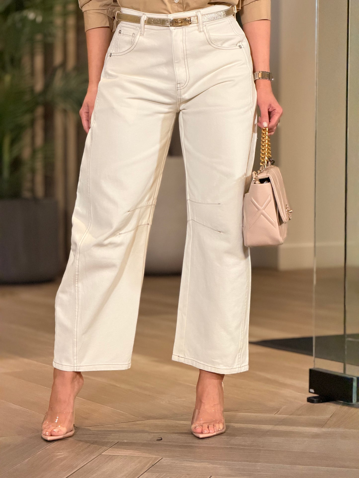 Joy White Barrel Jeans