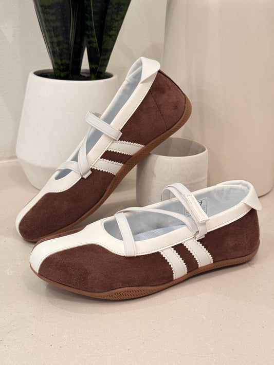 Zia Brown/White Ballet Sport Shoes