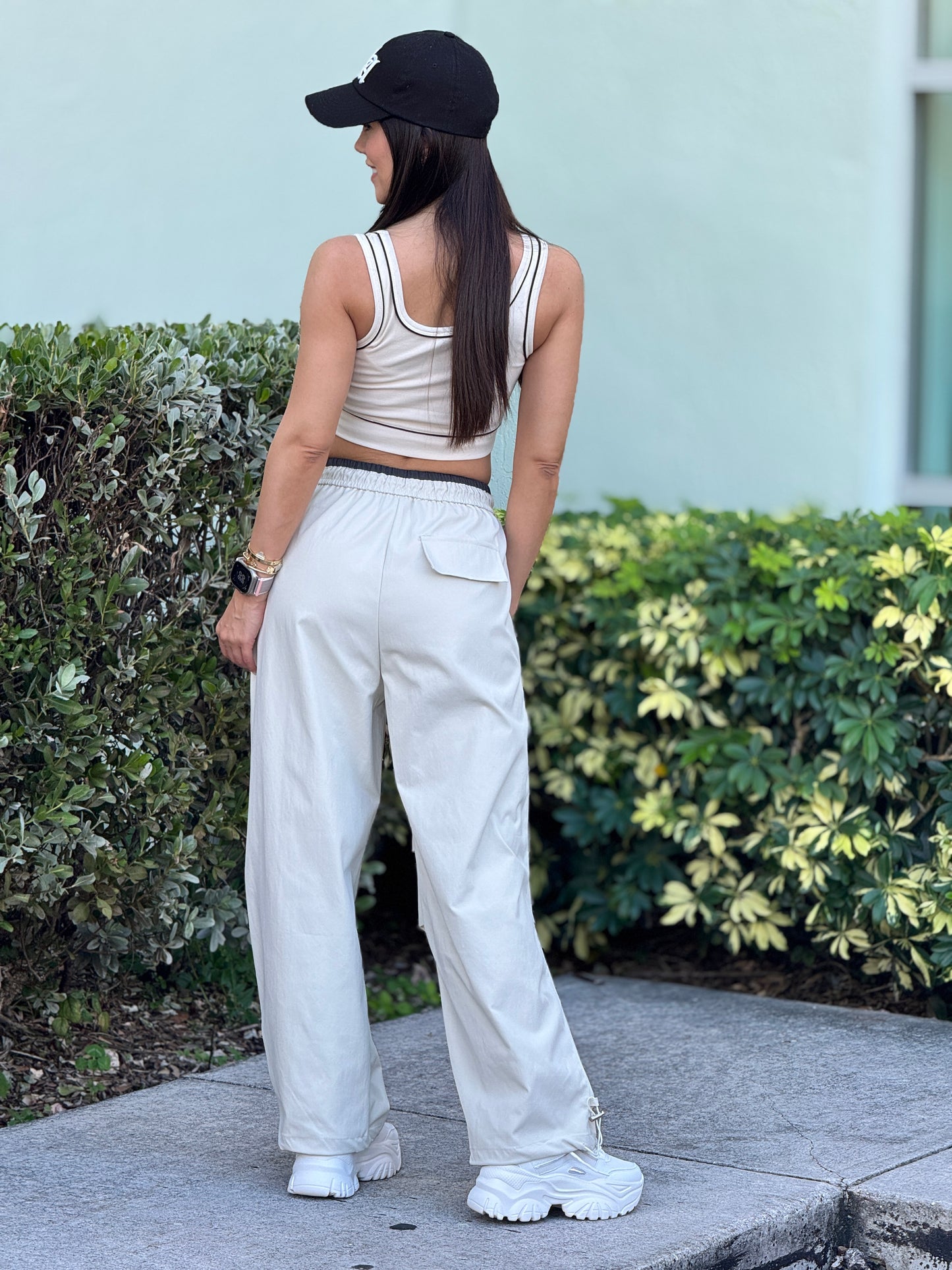 Lalo Beige Pants