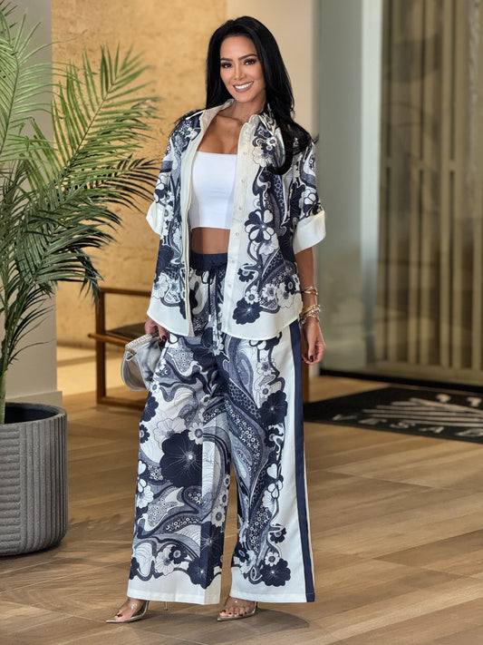 Karelys Navy Floral Set