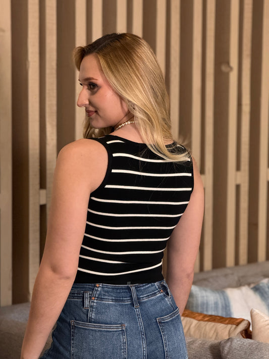 Dory Black/White Lines Top