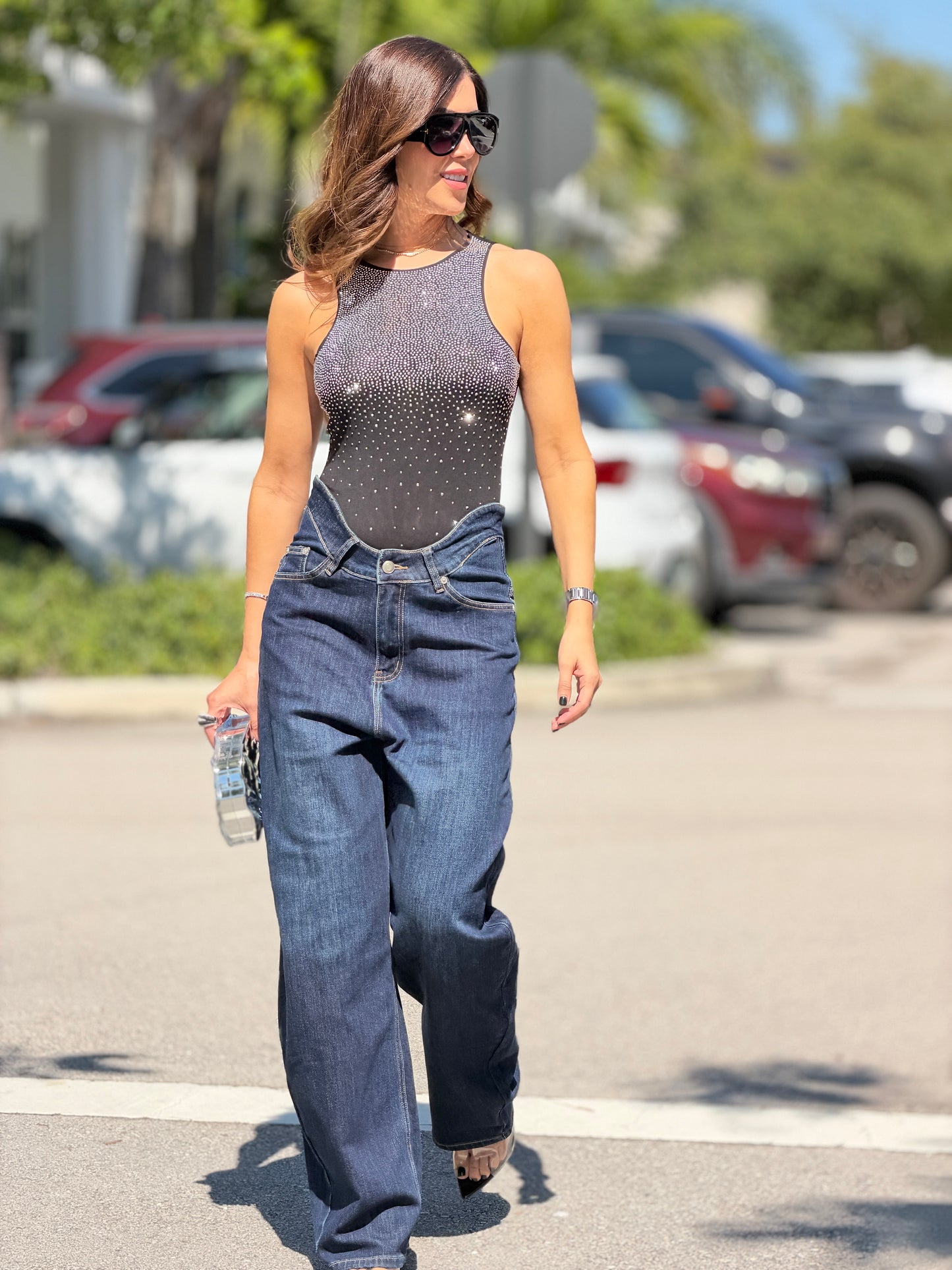 8395 Curved Dark Denim Jeans