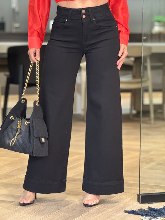 Risen Black High Waisted Jeans