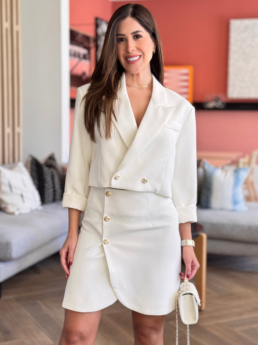 Voguish White Skirt Set