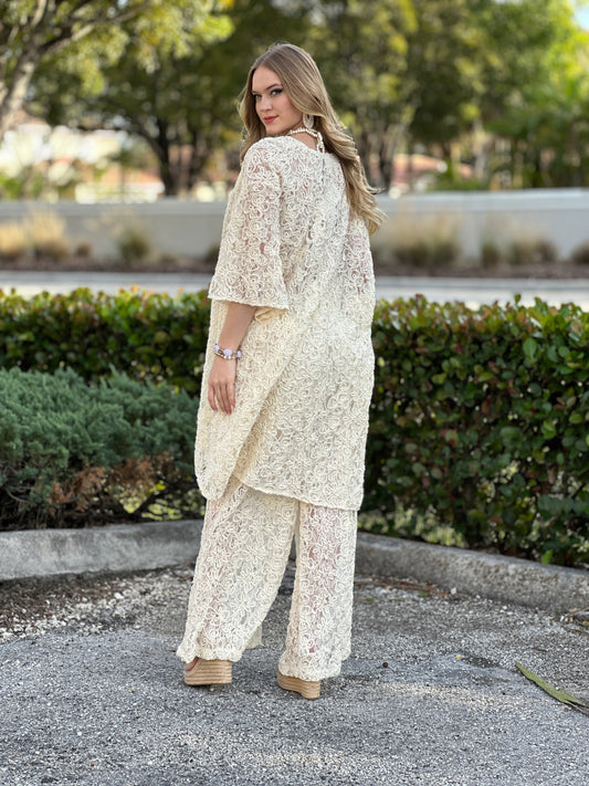 Tulum Beige Texturized Kimono Set