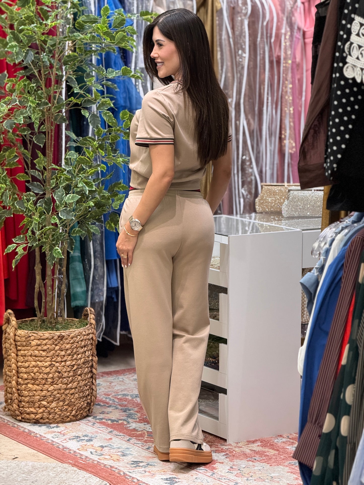 Miu Beige/Black T-shirt Sport Set