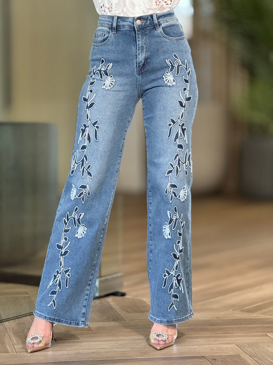 Bruna Flower Embroidery Denim Jeans