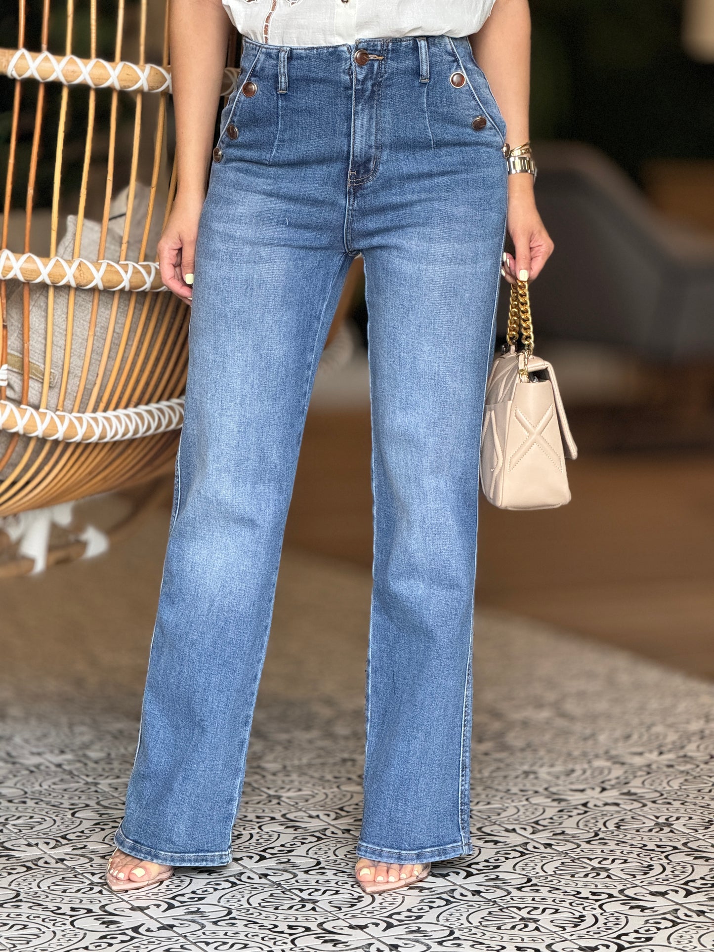 Lizzie Buttons High rise Jeans
