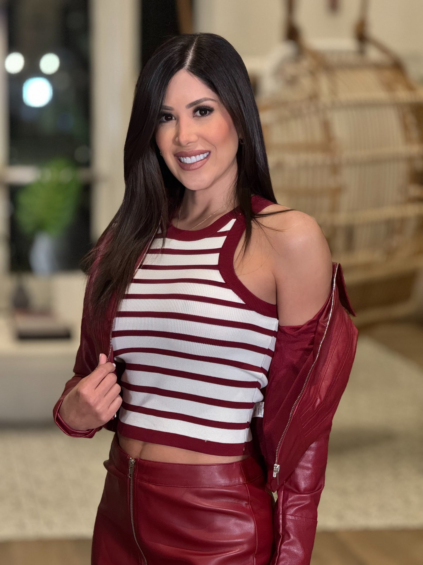 Angélica Burgundy Leather Jacket Top