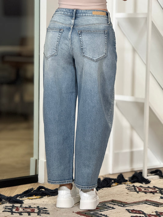Cielito Barrel Jeans