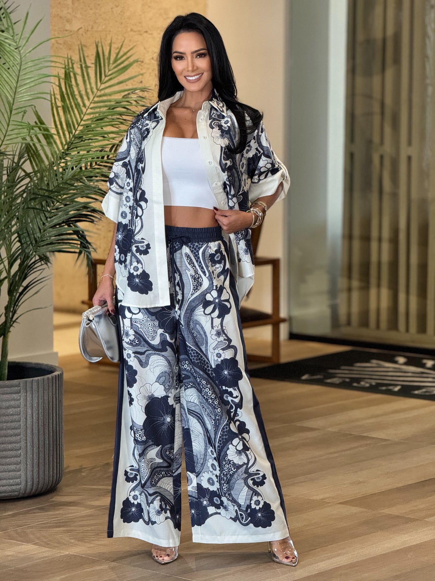 Karelys Navy Floral Set