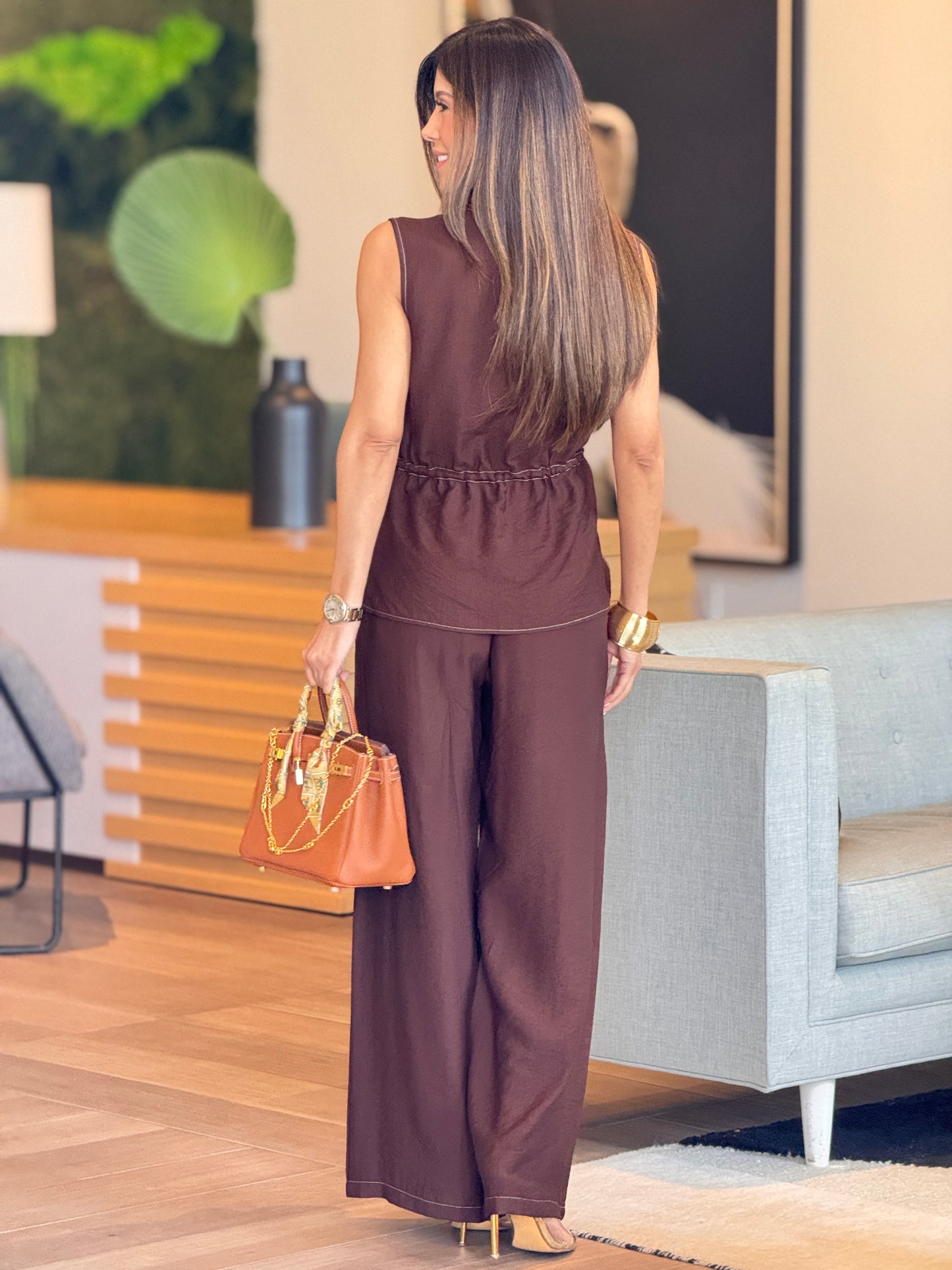 Erinne Brown Thin Stitches Vest Set