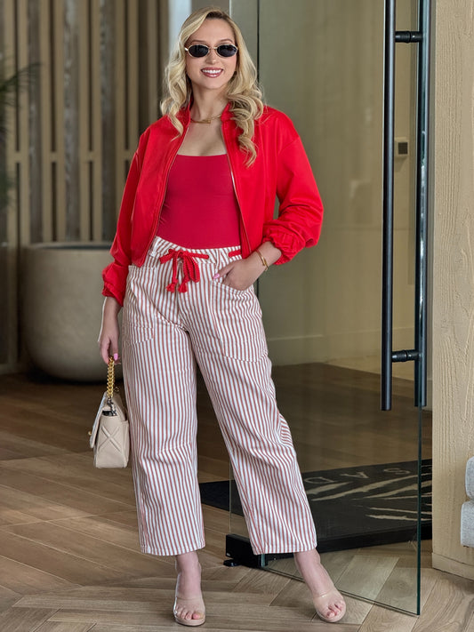 Amber Red Belt Barrel Jeans