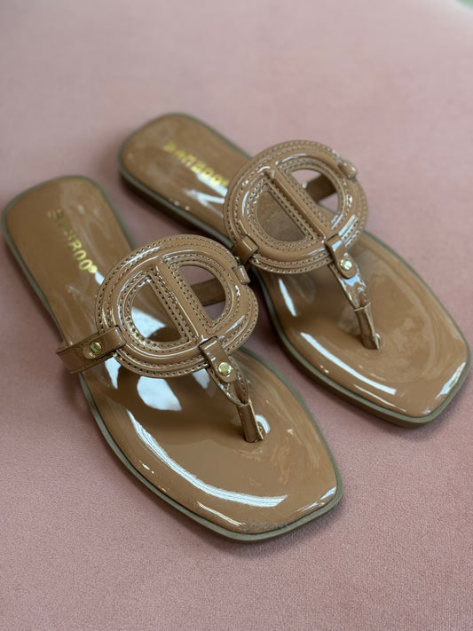 Concept Caramel Patent Flats