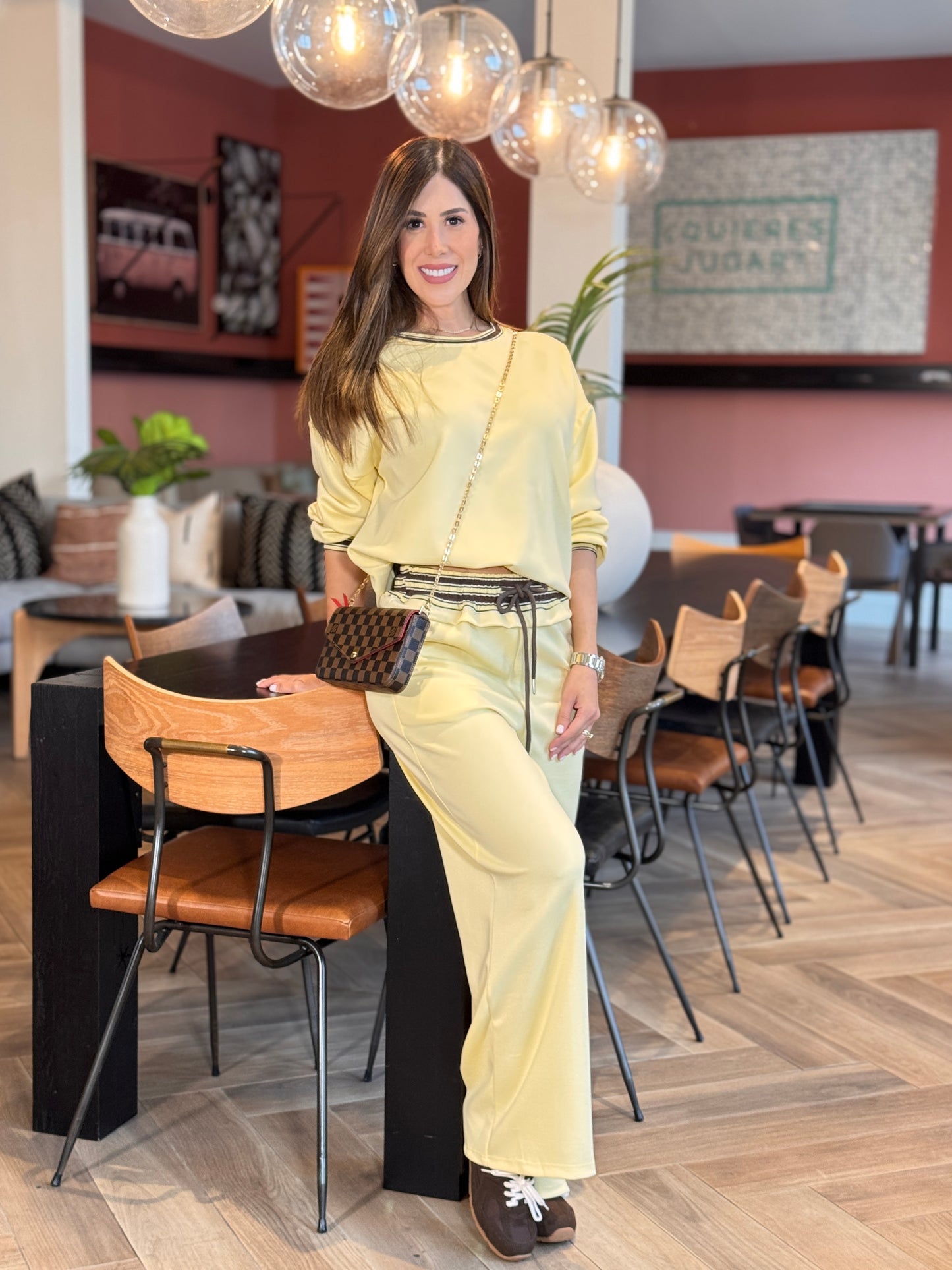 Itoo Yellow Lines Sport Set