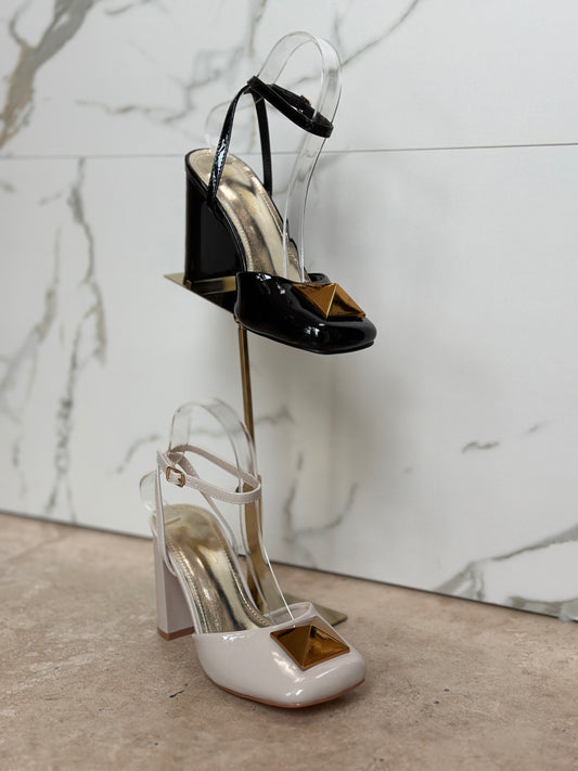 Vinci Black and White Shoes