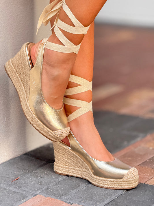 Ditch Gold Wedges Sandals