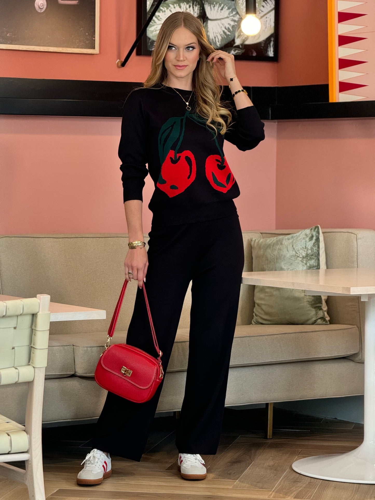 The Cherries Sweater Black Sport Set